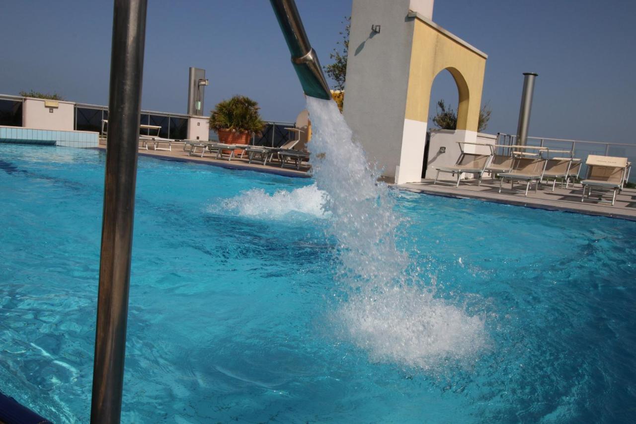 ארקליאה מארה Eraclea Palace Hotel 4 Stelle S מראה חיצוני תמונה